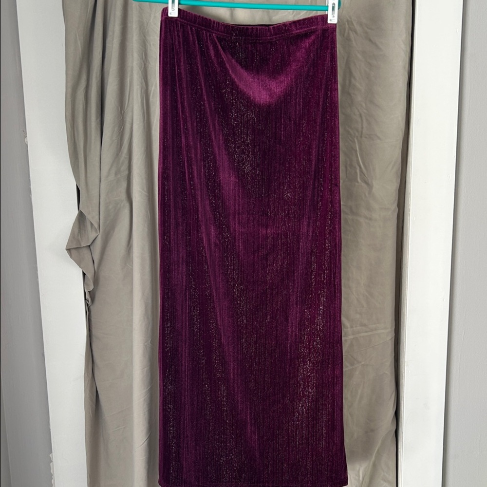 HYFVE Rich Purple 40” Long Skirt. -NEW- Size: Large